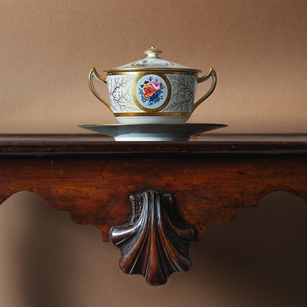 Interiors, Homes & Antiques