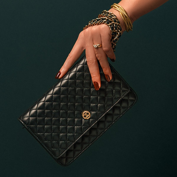 Designer Handbags & Fashion