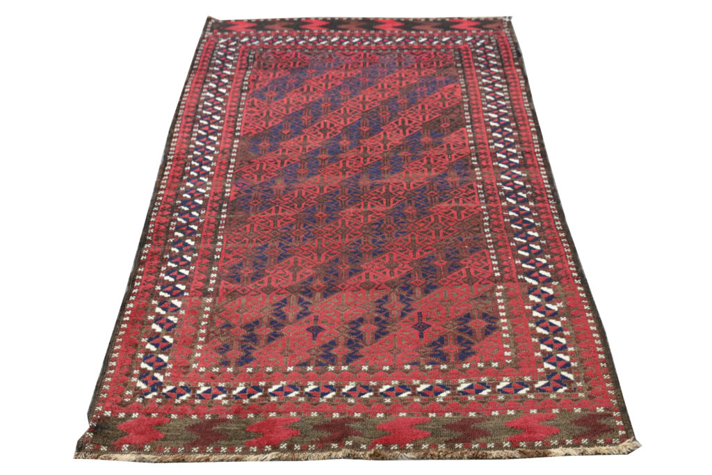 How to Buy Antique Rugs