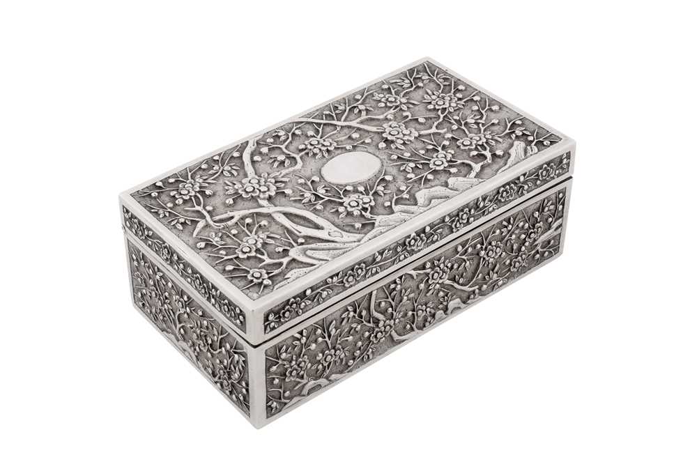 An early 20th century Chinese export silver box, Shanghai circa 1910, marked Xiang Long, retailed by Hung Chong