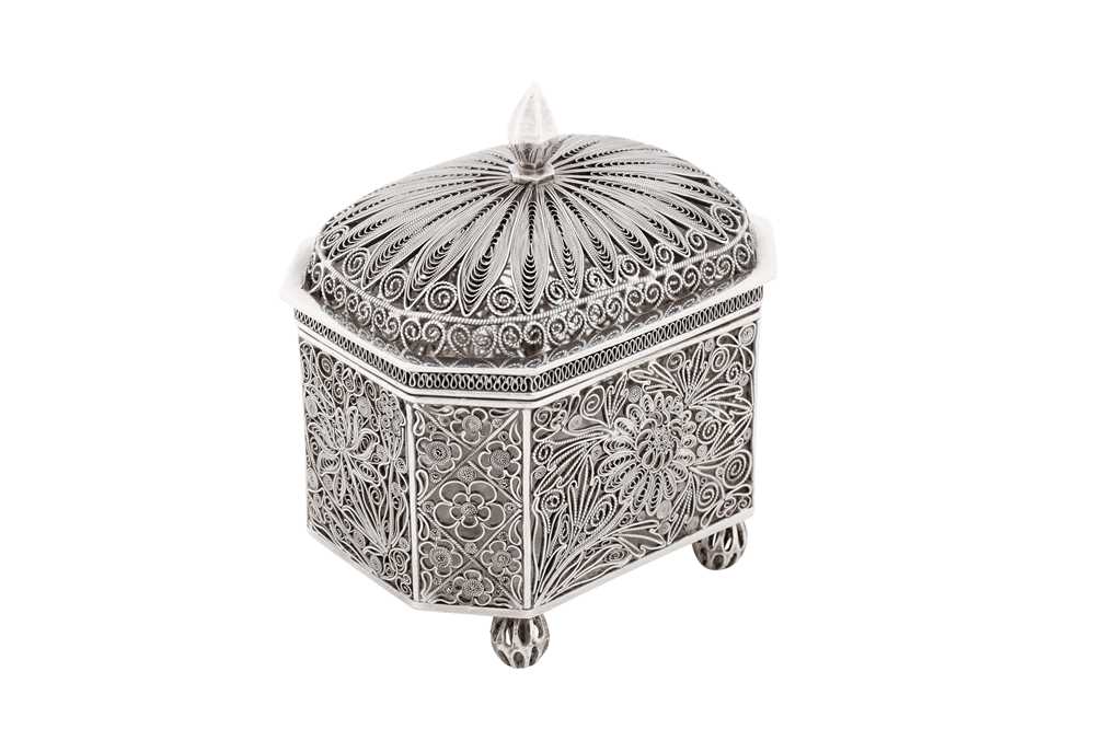 A rare late 19th / early 20th century Chinese export silver filigree box, Chengdu circa 1900, attributed to Rong Gao Ying Gold Shop