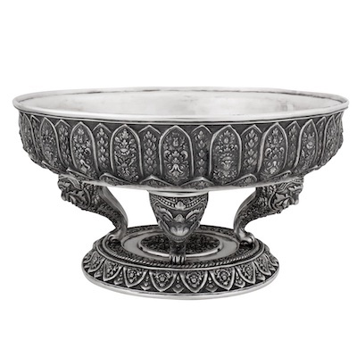 Phnom Penh circa 1920-40, marked DAC A fine early to mid-20th century Cambodian silver dish on stand (tok)
