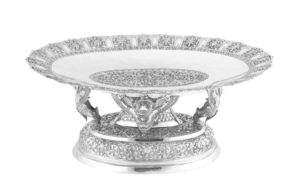 A mid-20th century Cambodian unmarked silver dish on stand (Tok or Joeṅ Srāb), circa 1960