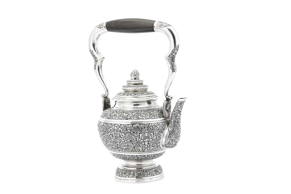 An early 20th century Cambodian unmarked silver kettle / water pot (Kar Nam Ton), circa 1920