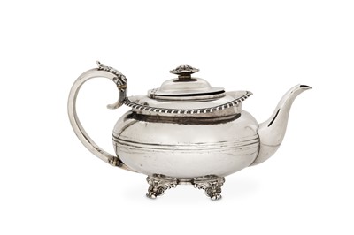 Lot 429 - A George IV sterling silver teapot, London...