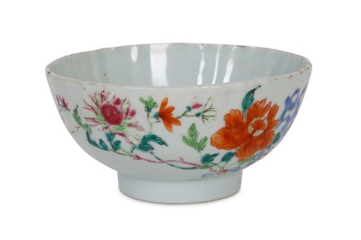 Lot 177 - A Chinese famille rose porcelain bowl of...