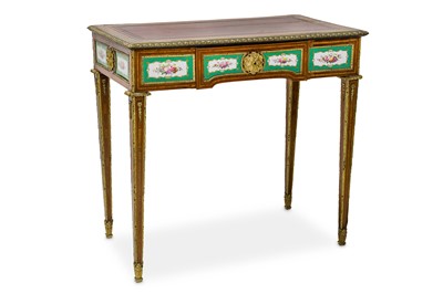 Lot 179 - A FINE LATE 19TH CENTURY FRENCH SATINWOOD,...