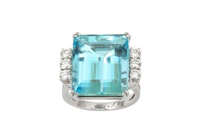 Lot 146 - An aquamarine and diamond ring The rectangular...