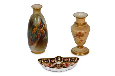 Lot 139 - A Royal Worcester vase, shape number 2491 of...