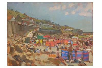 Lot 97 - KEN HOWARD, R.A. (B.1932) Cornish beach signed...