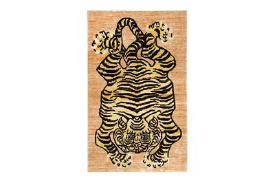 Lot 4 - A FINE UNUSUAL TIGER DESIGN RUG approx:...