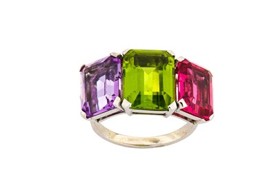 Lot 226 - A peridot, amethyst and tourmaline dress ring