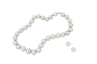 Lot 241 - A cultured pearl necklace and pair of earrings