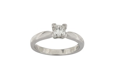 Lot 230 - A diamond single-stone ring, diamond approx. 0....