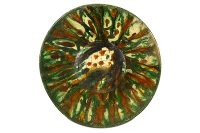 Lot 881 - A SPLASHED SGRAFFIATO POTTERY BOWL Possibly...