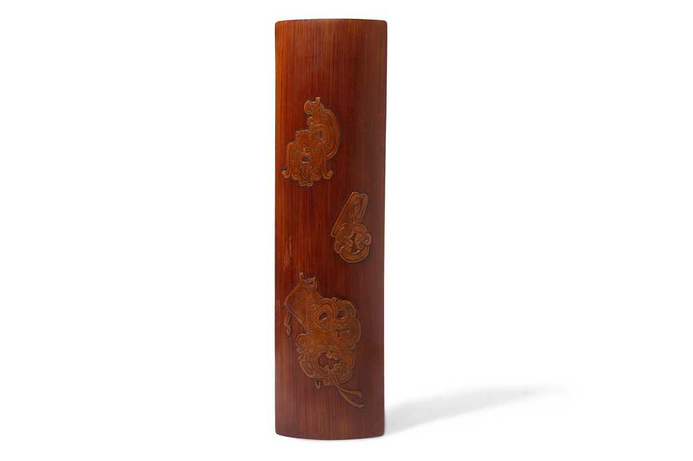 Lot 276 - A CHINESE BAMBOO WRIST REST. Qing Dynasty, or...