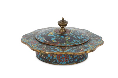 Lot 124 - A CHINESE CLOISONNÉ ENAMEL 'CHILONG' BOX AND...