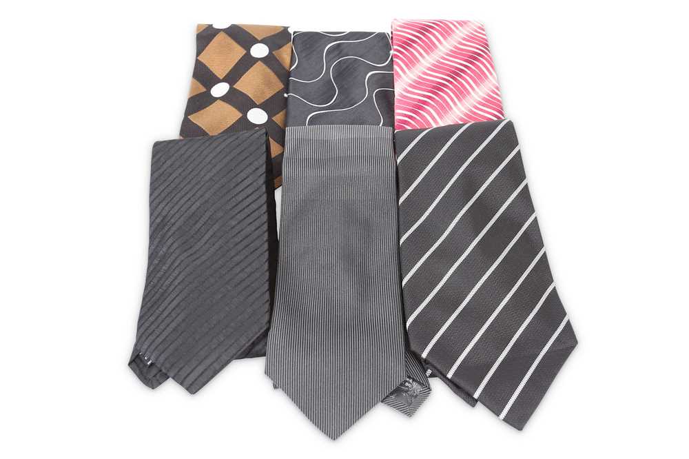 Lot De 40 Cravates Pour Homme - Inclut Des Cravates En Soie De Designer - Occasion Portées - Style Varié Et élégant