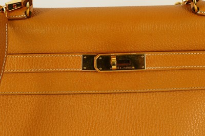 Lot 20 - Hermès Gold Clemence Taurillon Kelly Retourne...