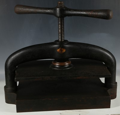 Lot 143 - David Ritchie book press, cast iron, stamp 22c...