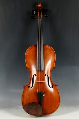 Lot 62 - A 20th Century continental violin having...