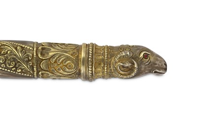 Lot 282 - AN IMPRESSIVE PARCEL-GILT SILVER CEREMONIAL...