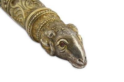 Lot 282 - AN IMPRESSIVE PARCEL-GILT SILVER CEREMONIAL...