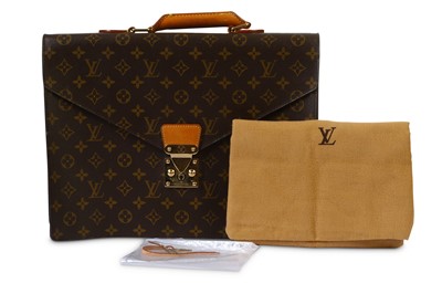 Lot 128 - Louis Vuitton Serviette Conseiller Briefcase...