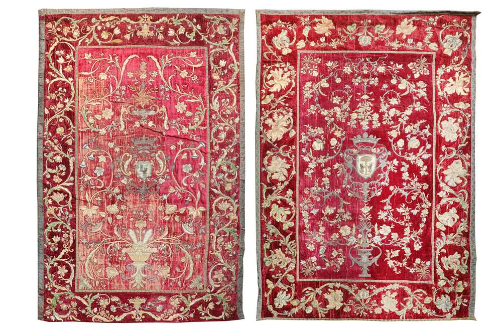 Lot 7 - A PAIR OF RARE LATE 17TH CENTURY ITALIAN...