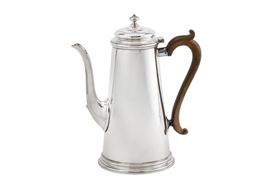 Lot 236 - An Elizabeth II sterling silver coffee pot,...