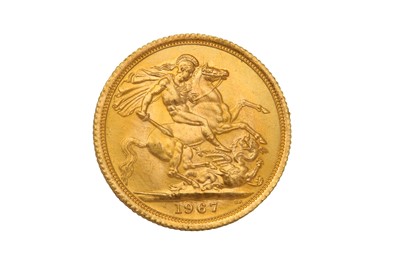 Lot 596 - Elizabeth II gold full sovereign 1967