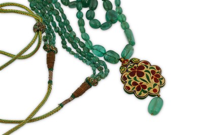 Lot 329 - AN EMERALD NECKLACE North India, 20th century ...