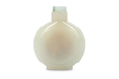 Lot 878 - A CHINESE WHITE JADE SNUFF BOTTLE. Qing...