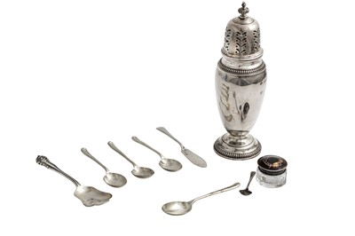 Lot 708 - A George V sterling silver sugar caster,...