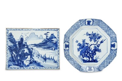 Lot 42 - A CHINESE BLUE AND WHITE OCTAGONAL DISH AND A...