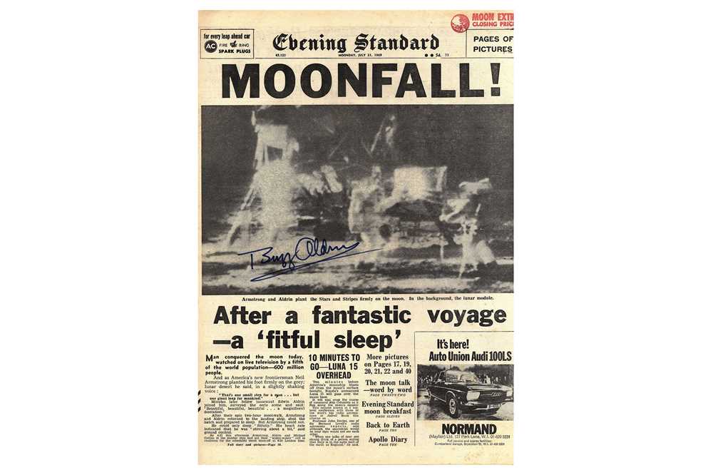 Lot 372 - Apollo 11.- Buzz Aldrin Vintage issue of the...