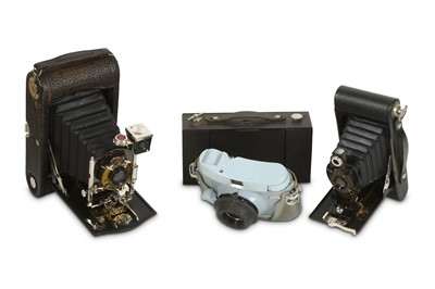 Lot 906 - A Collection of Kodak Folding Pocket Cameras &...