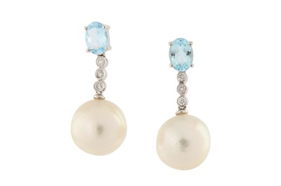 Lot 20 - A pair of cultured pearl, aquamarine and...