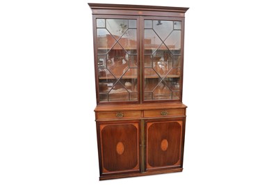 Lot 426 - An Edwardian mahogany bookcase, with satinwood...