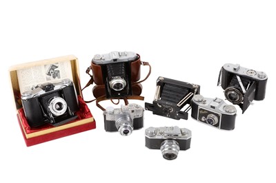 Lot 948 - A Tray of Viewfinder & Folding Cameras...