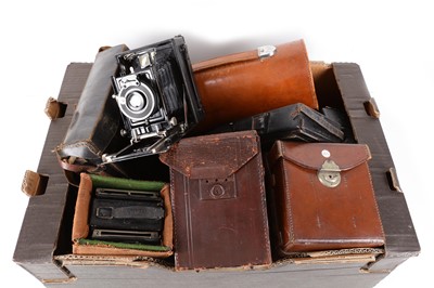 Lot 949 - A Tray of Folding Plate Cameras examples...