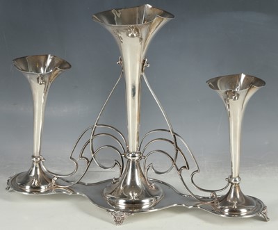 Lot 84 - An early 20th Century silver three flute épergne.