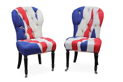 Lot 447 - A pair of modern HOWE 'flag' salon chairs,...