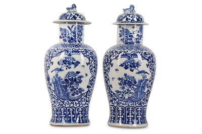 Lot 786 - A PAIR OF CHINESE BLUE AND WHITE BALUSTER...