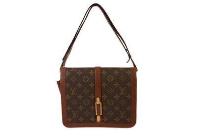Lot 443 - Louis Vuitton Vintage Monogram Handbag, c....