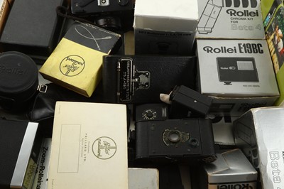 Lot 935 - including a HFT Rolleinar 18mm f/2.8 in...
