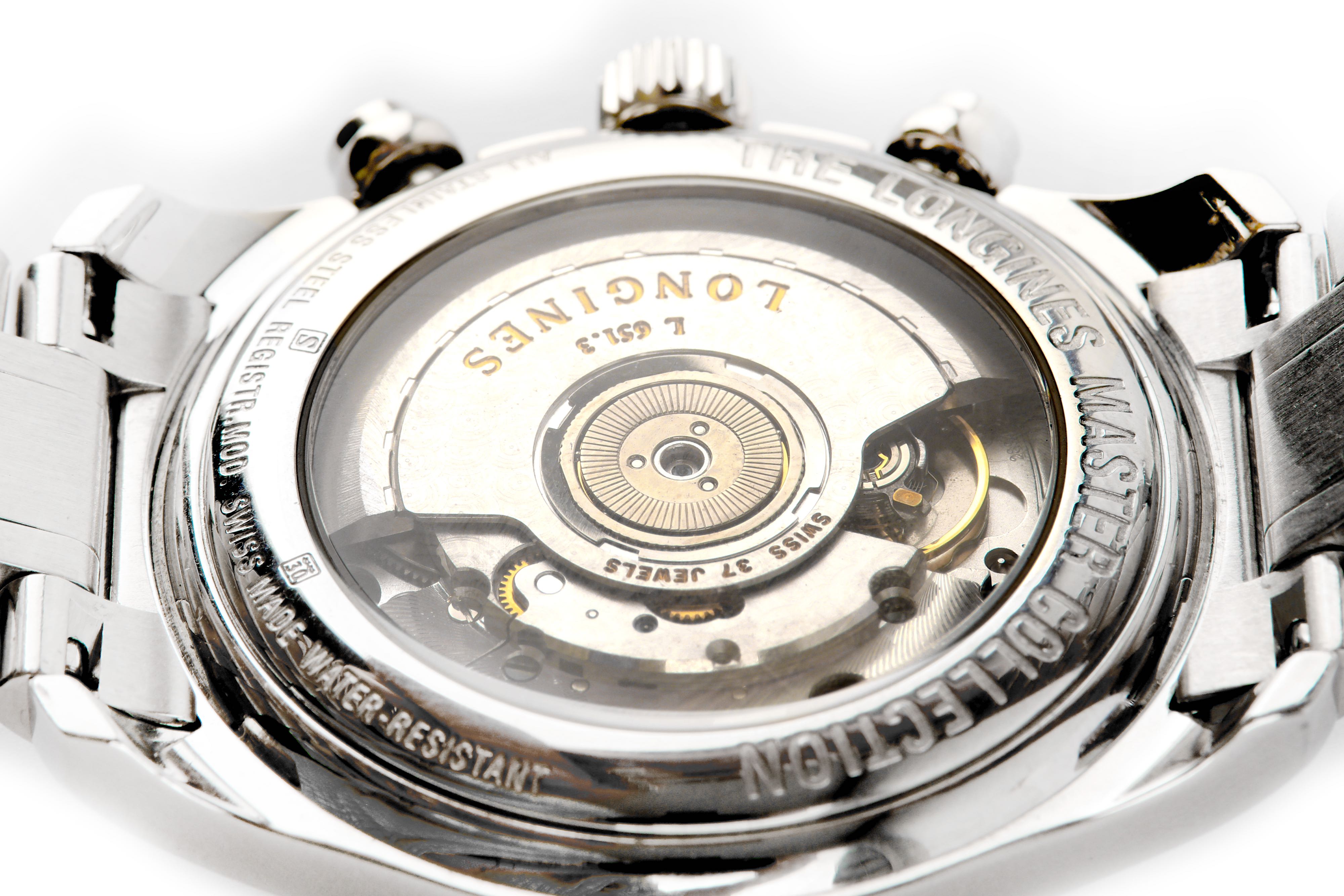 Lot 654 LONGINES. A MENS AUTOMATIC CHRONOGRAPH