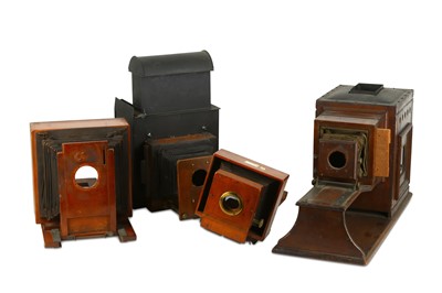 Lot 985 - including a various field camera and studio...