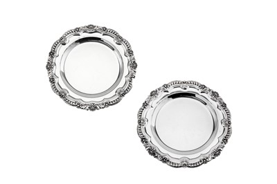 Lot 282 - A pair of Edwardian sterling silver dinner...