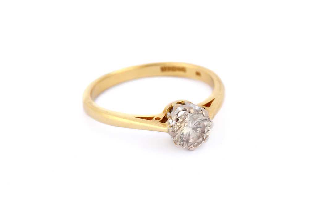 Lot 292 - A diamond single-stone ring, the brilliant-cut...